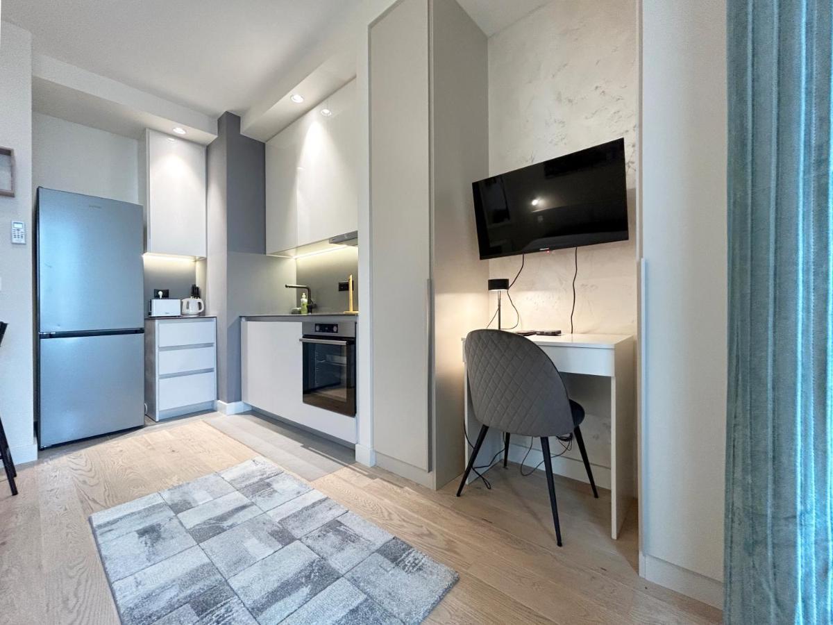 Waterfront Luxury Suites ベオグラード エクステリア 写真