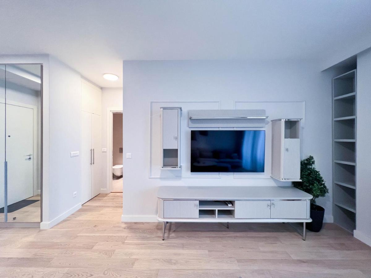 Waterfront Luxury Suites ベオグラード エクステリア 写真