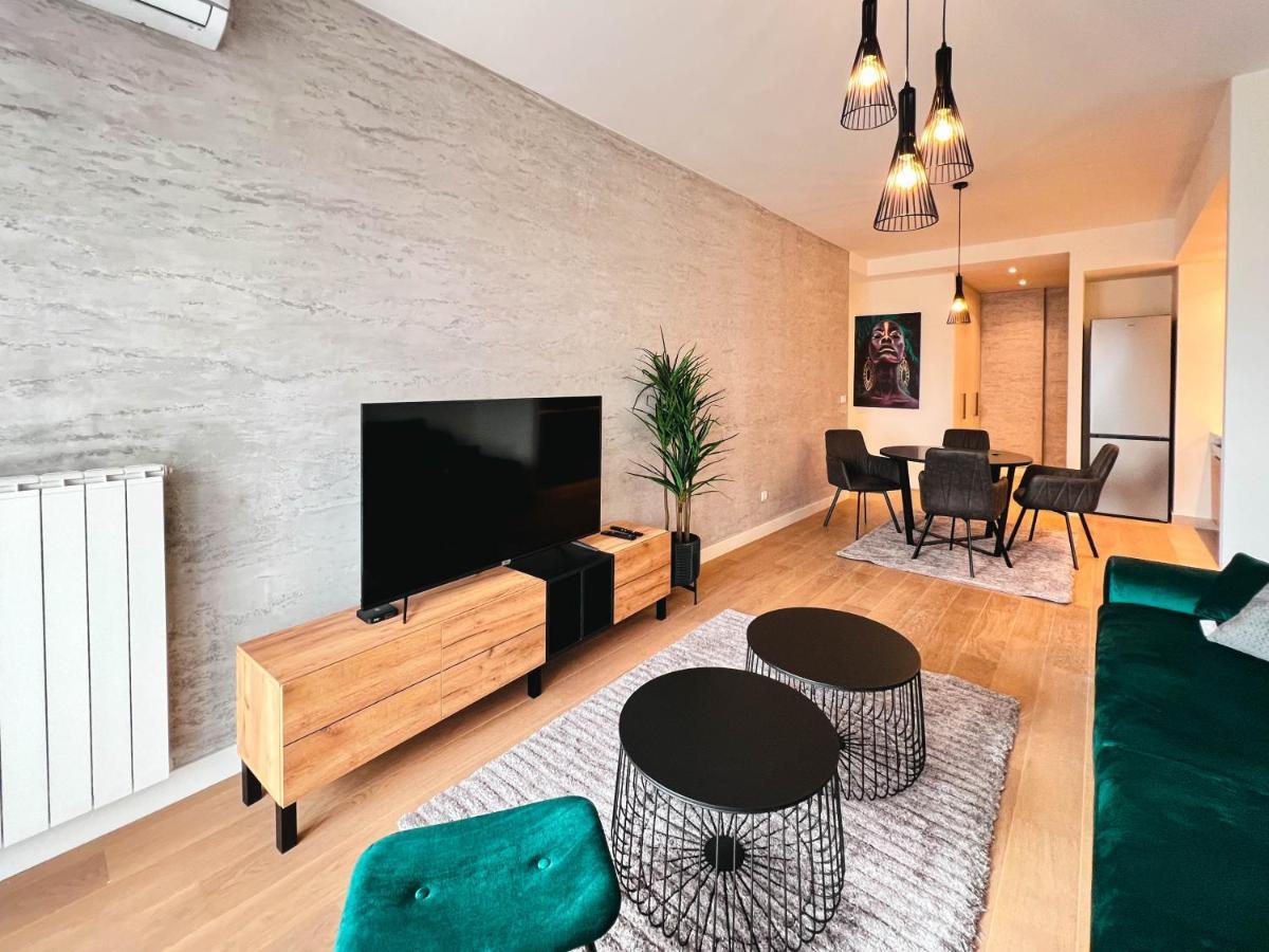 Waterfront Luxury Suites ベオグラード エクステリア 写真